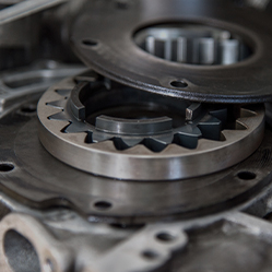  图片标题<div>经济更实惠</div> 